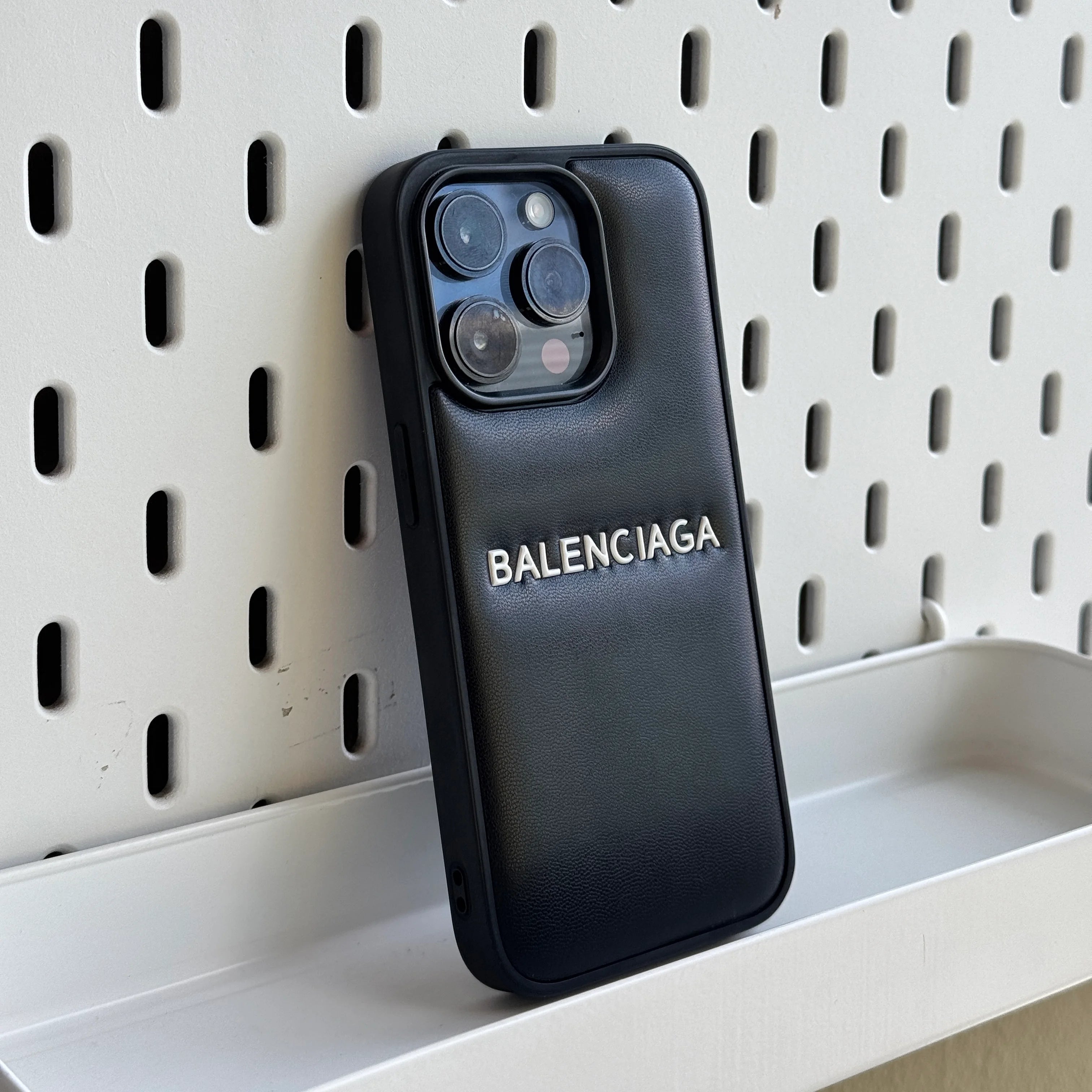 Balenciaga – nocase Balenciaga – nocase